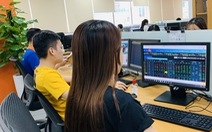 Chứng khoán hồi phục, "thổi nến xanh" trong ngày sinh nhật 21 năm thị trường