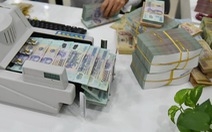 Dù ngân hàng giãn nợ vẫn lo, chậm một ngày vào "danh sách đen"