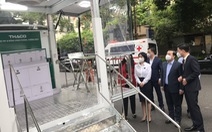 Hà Nội tiếp nhận 60 xe cứu thương, xe tiêm chủng vắc xin lưu động