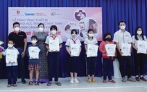 Vượt khó, đóng góp trách nhiệm với cộng đồng