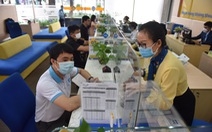 Doanh nghiệp đói vốn, ngân hàng thiếu "room"