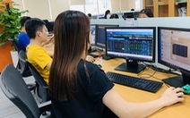 Dòng tiền đẩy giá cổ phiếu có dấu hiệu đuối sức, nhà đầu tư cần làm gì?