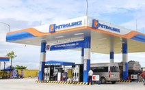 Hoàn đến 50% tiền xăng khi dùng thẻ HDBank Petrolimex 4 trong 1