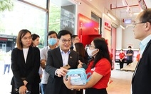 Phó thủ tướng Singapore thăm cửa hàng WIN của Tập đoàn Masan