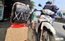 Yêu cầu ngân hàng thương mại cấp đủ, kịp thời vốn cho doanh nghiệp mua xăng dầu