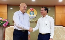 "Bay trước - trả sau" - giải pháp cho người lao động đón Tết